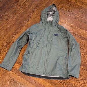 Patagonia Torrentshell 3L Women’s Large Hemlock Green Hooded Rain Jacket